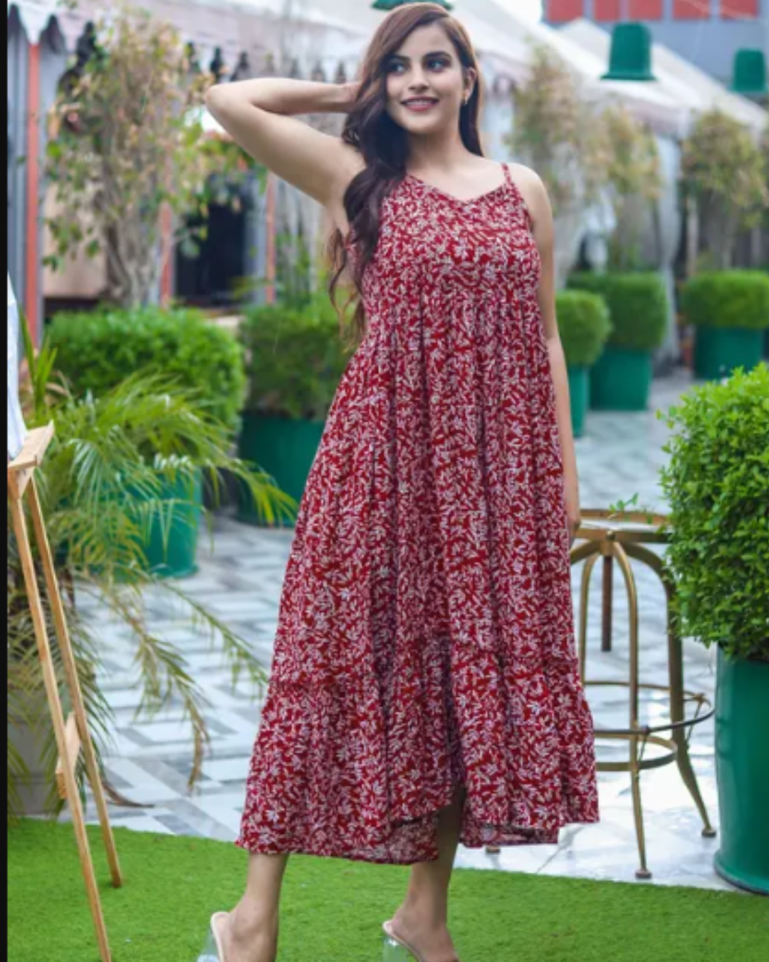 Women's Maroon & White Floral Printed Sleeveless Rayon Gown