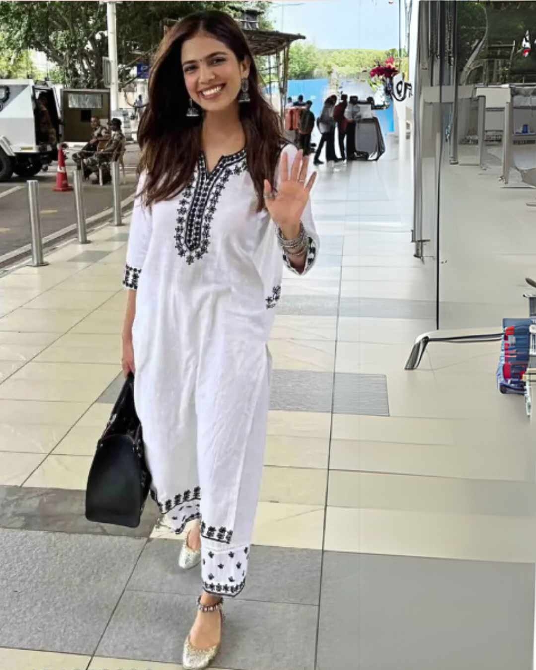 Women's White & Black Embroidered Cotton Kurta Set